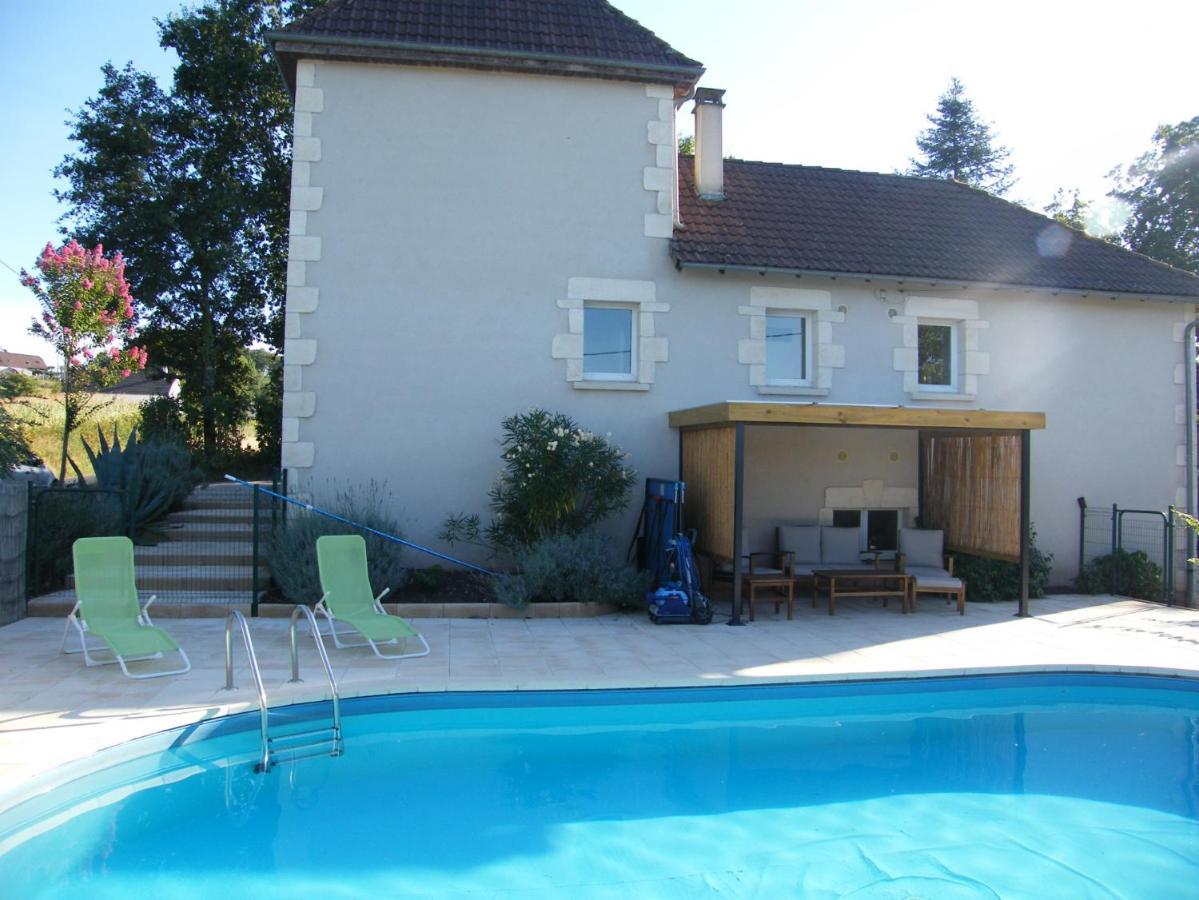VILLA CLIMATISEE AVEC PISCINE PRIVEE à L'OREE DU PERIGORD Brignac-la-Plaine Esterno foto