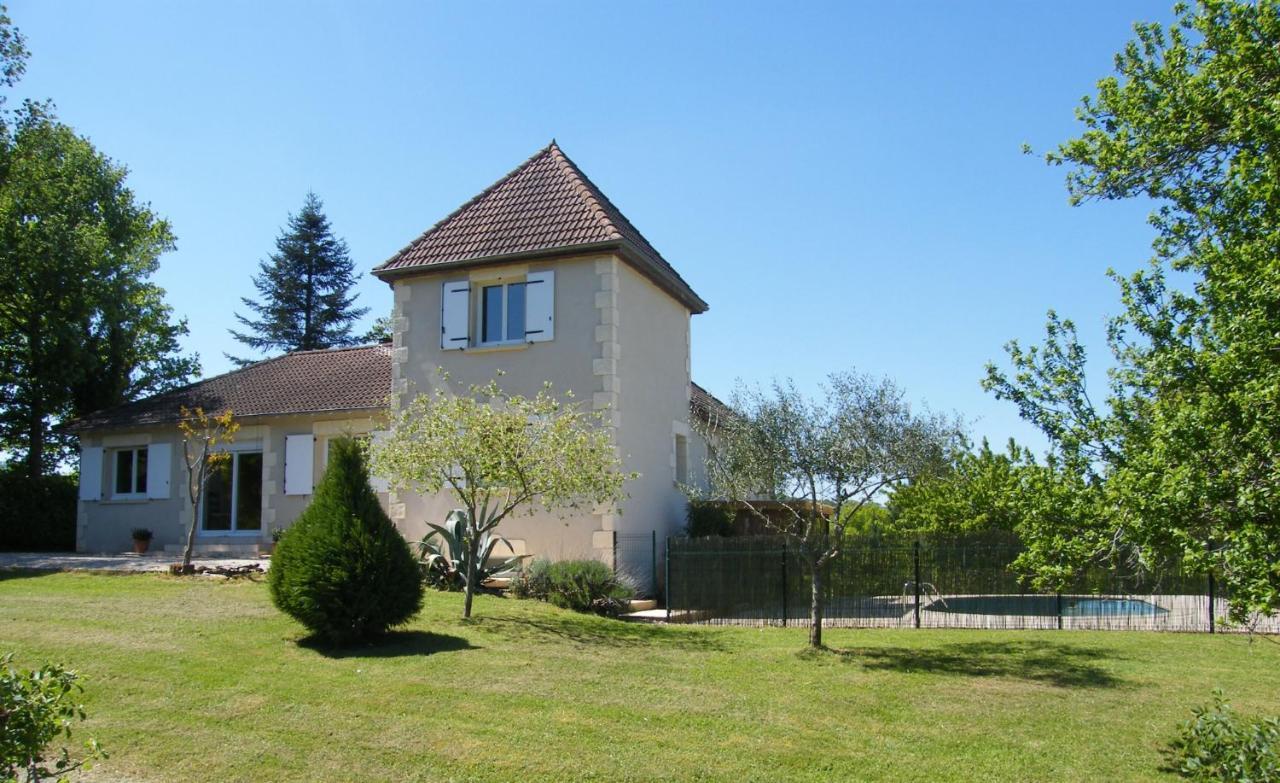 VILLA CLIMATISEE AVEC PISCINE PRIVEE à L'OREE DU PERIGORD Brignac-la-Plaine Esterno foto
