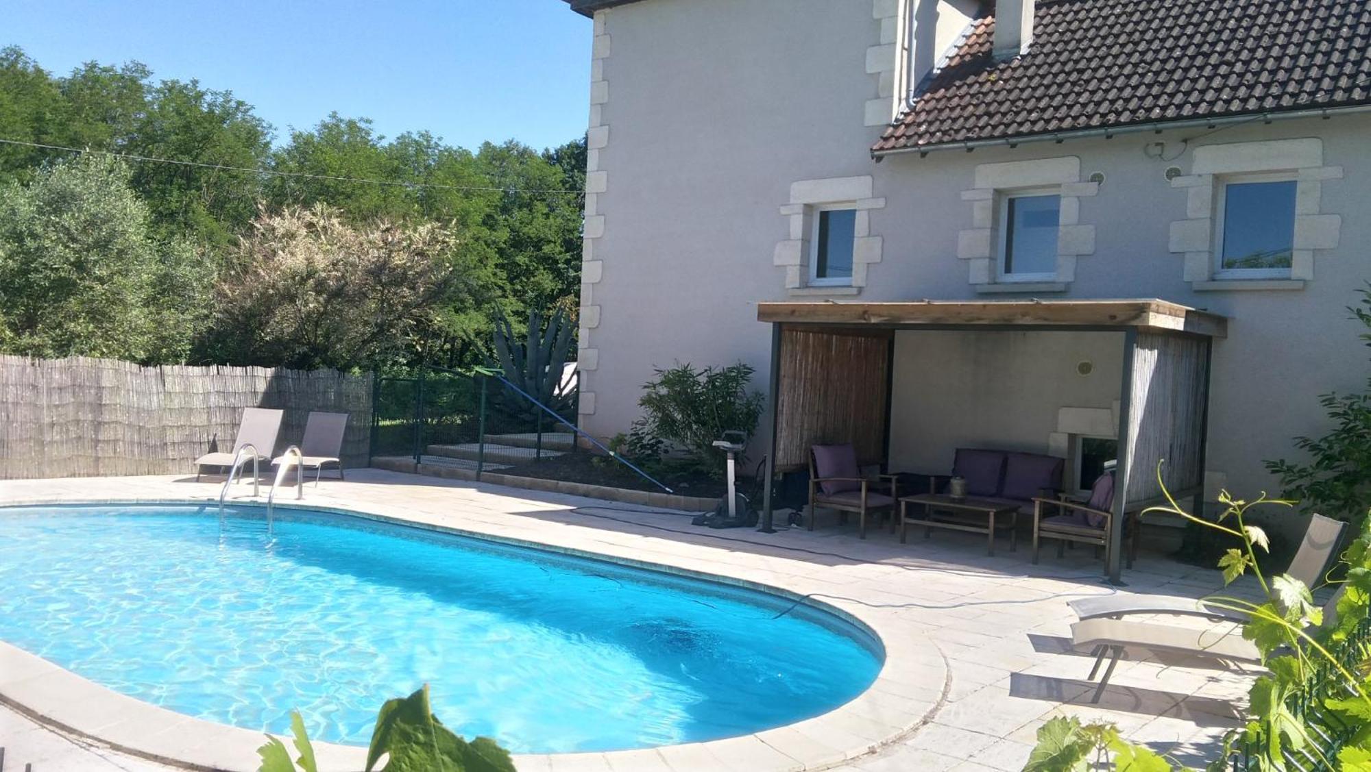 VILLA CLIMATISEE AVEC PISCINE PRIVEE à L'OREE DU PERIGORD Brignac-la-Plaine Camera foto