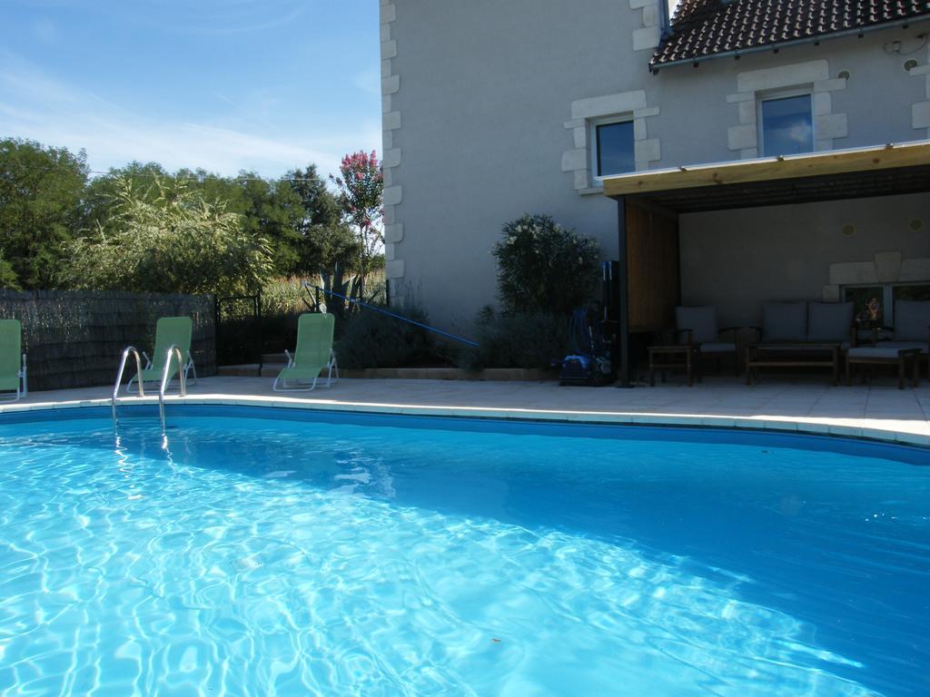 VILLA CLIMATISEE AVEC PISCINE PRIVEE à L'OREE DU PERIGORD Brignac-la-Plaine Esterno foto